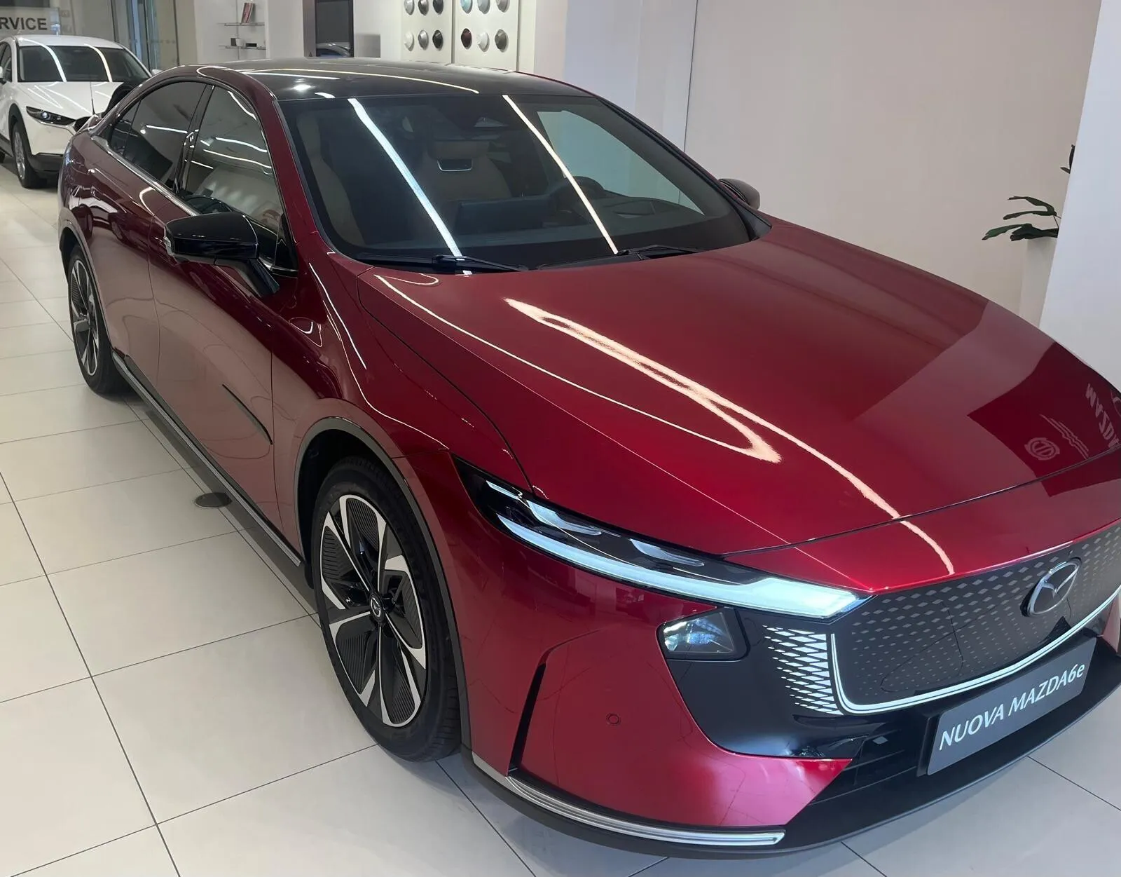 Foto Mazda 6e 68,8Kwh Takumi